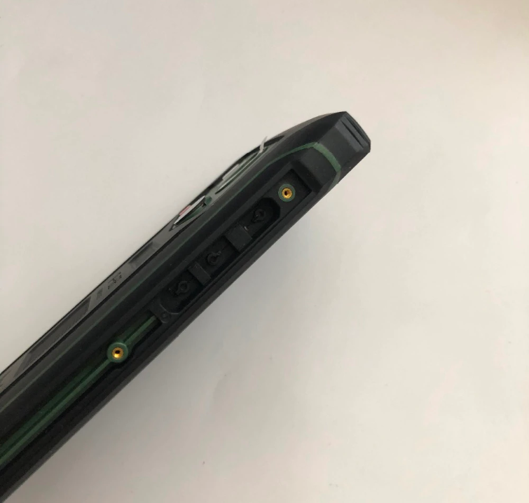 Blackview zadní kryt protelefon BV5800, žlutá, originál náhradní díl Blackview, záruka 24 měsíců.