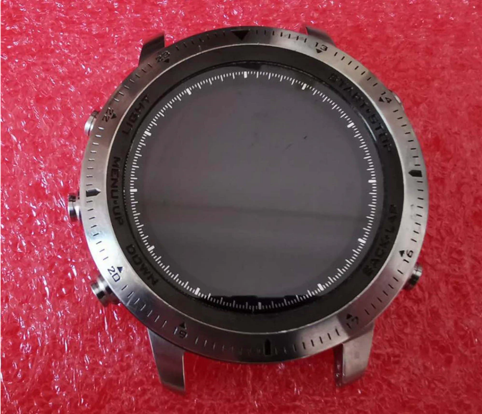 Garmin Garmin náhradní LCD displej s digitizérem a rámem pro hodinky Garmin Chronos Fenix GPS včetně instalace, použitý stříbrná