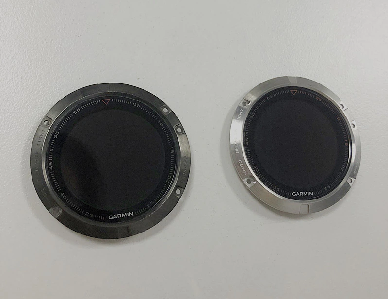 Garmin LCD pro Fenix 5 stříbrná