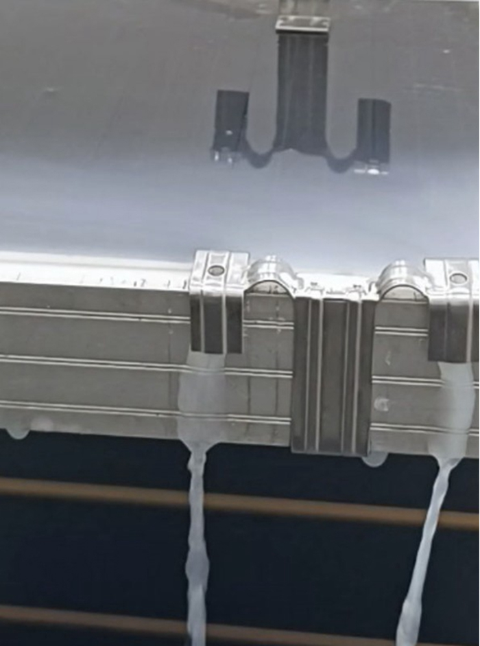 Drain clip