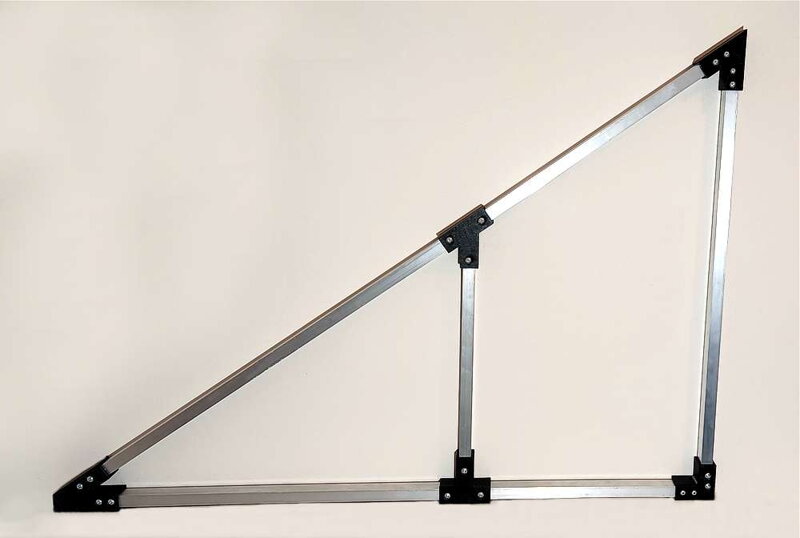 Trojúhelníková hliníková konstrukce k držákům SC pro uchycení solárních panelů, délka panelů do 220cm x 120cm, Sklon 35°, životnost 50 let, stříbrná