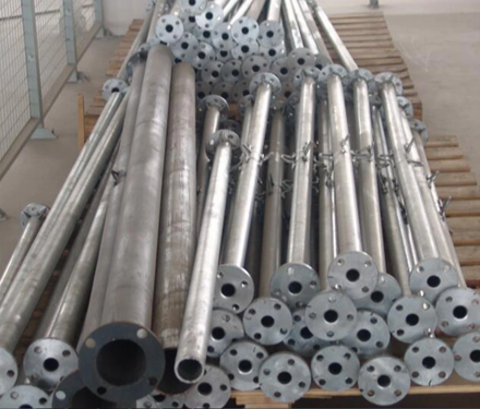 Věž / stožár pro větrné turbíny 10 m, průměr spodní 90mm, vrchní 60mm, mat. ocel